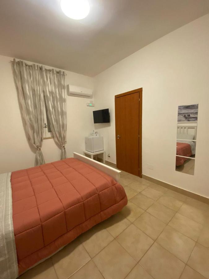 Micamale Hotell Modugno Exteriör bild