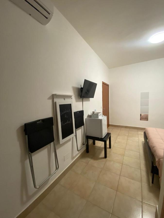 Micamale Hotell Modugno Exteriör bild